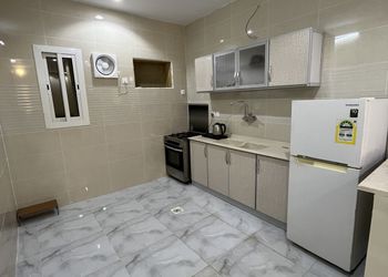 استراحة قسمين بمسبح خارجي