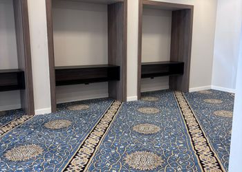 شقة بألعاب أطفال