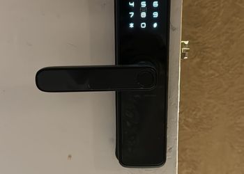 استديو بسرير ماستر ودخول ذاتي