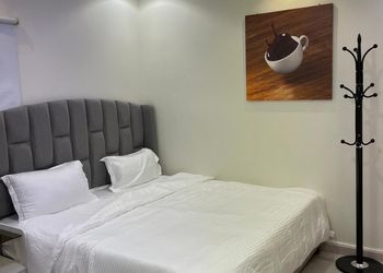 استديو بسرير ماستر ودخول ذاتي