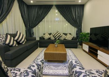 شاليه بركن شواء وجلسة خارجيه ومسبح