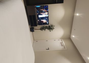 استديو بسرير ماستر ودخول ذاتي