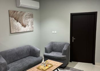 استديو هادئ بسرير ماستر 