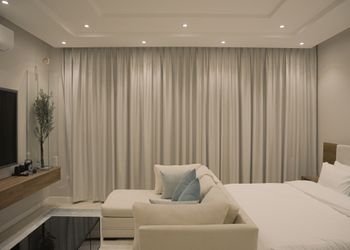 استديو بتصميم انيق ودخول ذاتي