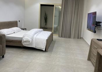 استديو غرفه نوم مع دورة مياه