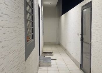 شقة بثلاث غرف نوم وصالة