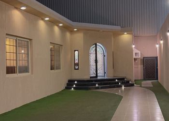 استراحة بمسطح اخضر ومسبح