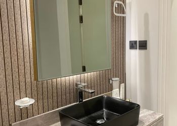استديو بسرير ماستر وجلسة جانبية 