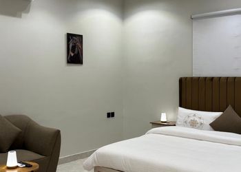 استديو بدخول ذاتي وسرير مريح 