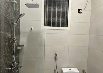 استديو بسرير ماستر وجلسة جانبية 