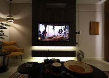 شقة بصاله هاديه ودخول ذاتي