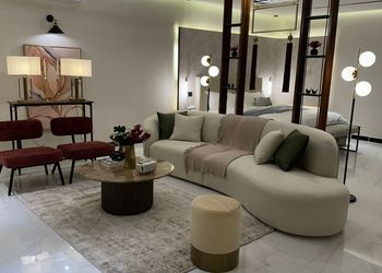 استديو هادئ بدخول ذاتي 