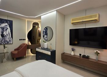 استديو هادئ بسرير ماستر 