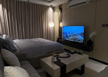 استديو هادئ بسرير ماستر 