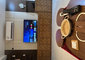 شقة بغرفة معيشة وغرفة نوم 