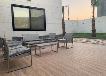 شاليه بمسطح اخضر