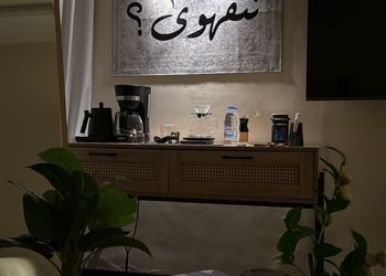 استديو هادئ بسرير ماستر