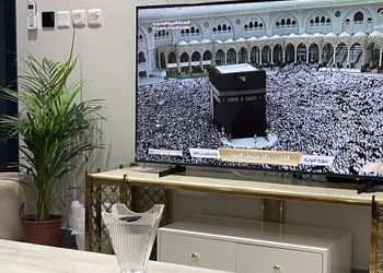 شقة بثلاث غرف نوم ودخول ذاتي 