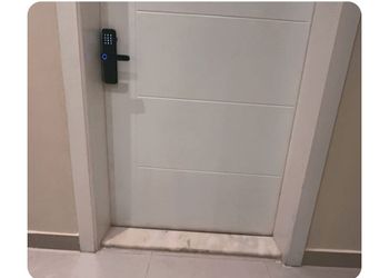 استديو هادئ بسرير ماستر