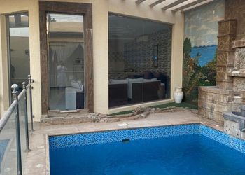 شاليه بمسبح وألعاب مائية