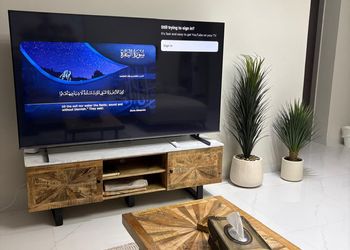 شقة بصالة وغرف نوم