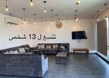 شاليه بمسبح بألعاب مائية 