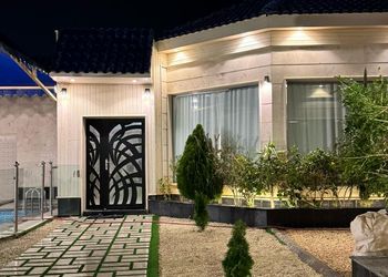 شاليه بمسبح خارجي وأجواء ممتعة 