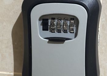 استديو هادئ بسرير ماستر 