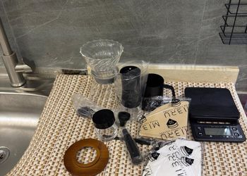 استديو بسرير ماستر وجلسة جانبية 