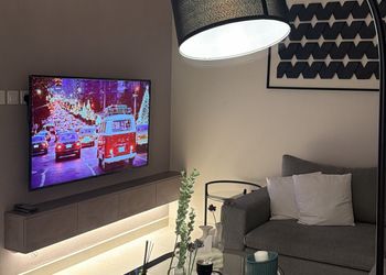 استديو هادئ بسرير ماستر 