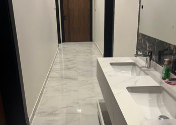 استديو بسرير ماستر وأثاث مريح