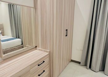 استديو هادئ بسرير ماستر 