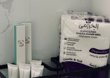 شقة بغرفه نوم وصالة 