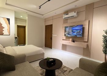 استديو بسرير ماستر ودخول ذاتي