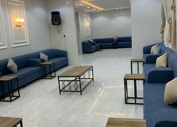 شاليه بصالة جلوس ومسبح داخلي