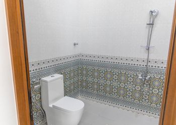 شاليه بمسبح بألعاب مائية