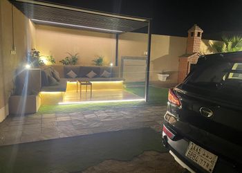 شاليه بغرفتين نوم و جلسة خارجية