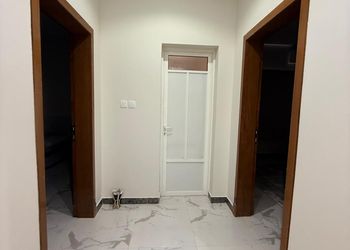 شقة بصالة وغرف نوم