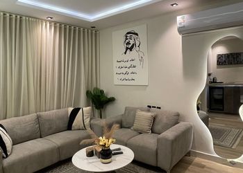 شقة بصالة وغرفة نوم دخول ذاتي 