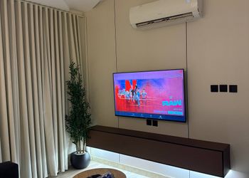 استديو راقٍ وعصري بموقع مميز