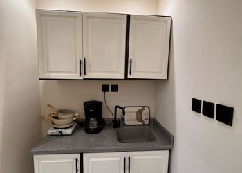 استديو بدخول ذاتي وسرير مريح 