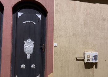 استديو بسرير ماستر وأثاث مريح 