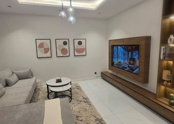 شقة بغرفتين نوم وصالة 