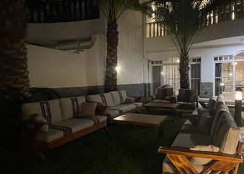 شاليه بمسبح خارجي وأجواء ممتعة 