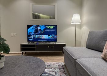 شقة بدخول ذاتي وغرفة ماستر