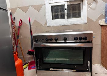 استراحة بمجلس وغرفة نوم 