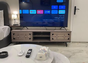استديو بسرير ماستر