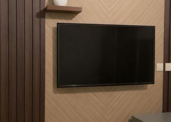 استديو بسرير ماستر 