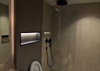 استديو هادئ بسرير ماستر 
