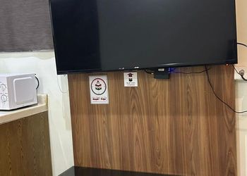 شقة بغرفتين نوم وصالة 